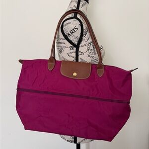 *SOLD* Longchamp Le Pliage Extendible Tote